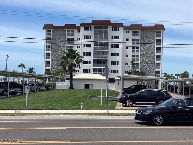 Building Photo - 6900 Estero Blvd