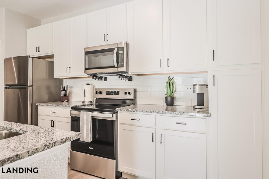 Building Photo - 1650 Harris Hill Rd