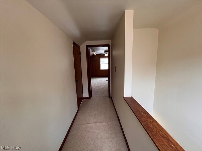 Building Photo - 3006 Torrington Ave