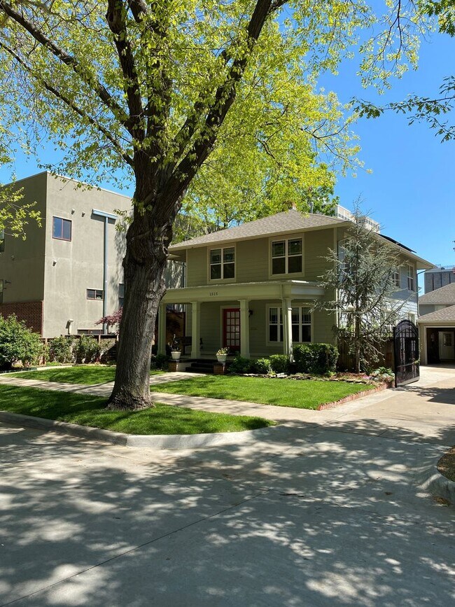 Building Photo - 1515 S Carson Ave