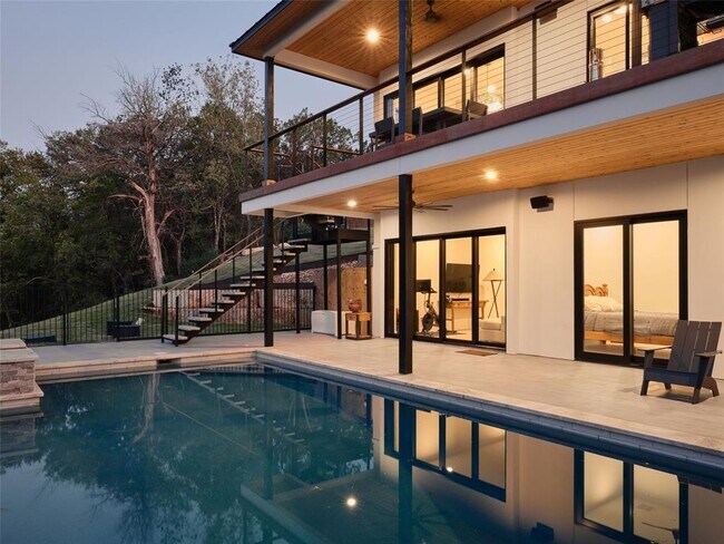 Building Photo - 3214 Smoky Ridge