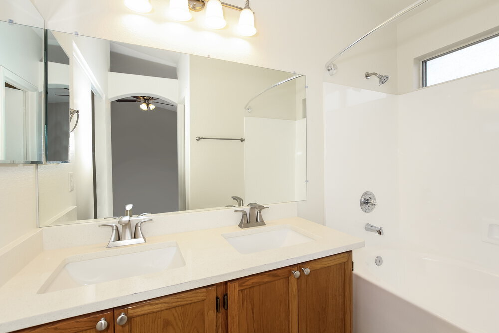 Building Photo - 8711 W Marconi Ave