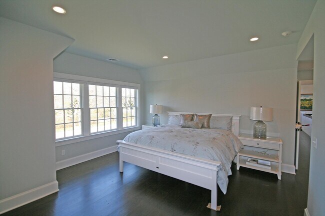 Building Photo - 34 Old Field Ln