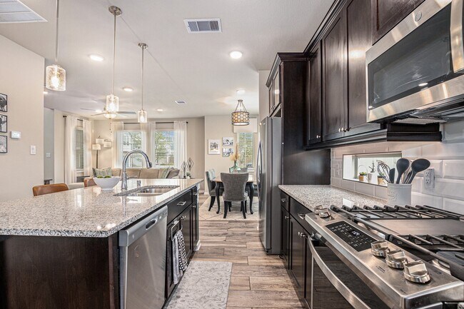 Building Photo - 7603 Green Bulrush Wy