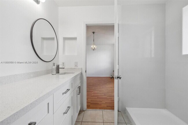 Building Photo - 16502 SW 68th Terrace