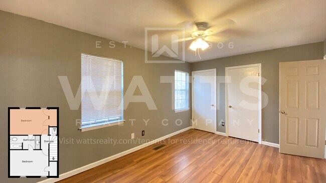 Building Photo - 2 Bedroom Southside Townhouse