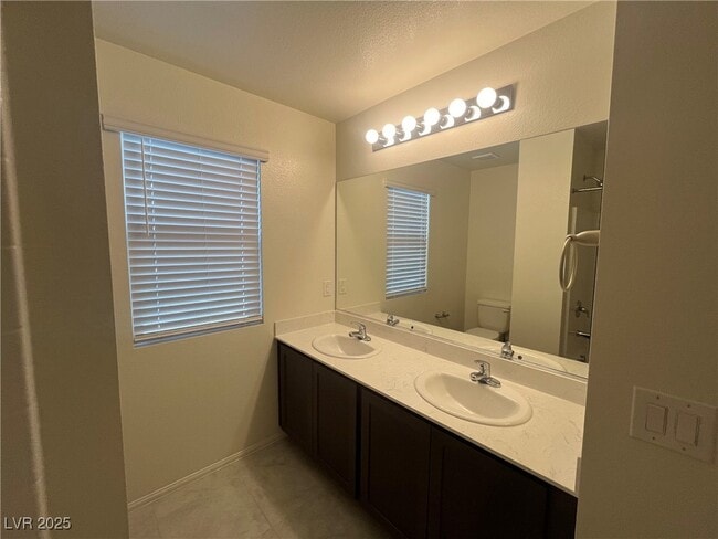 Building Photo - 89 Palm Pk Ct