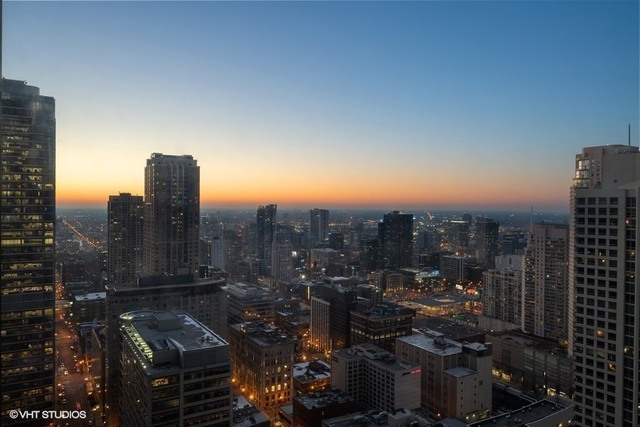 Building Photo - 401 N Wabash Ave