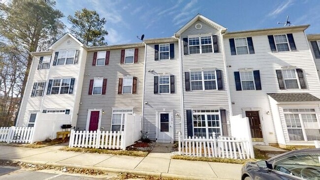 Primary Photo - Townhome | Hard Surface Floors Through-Out...