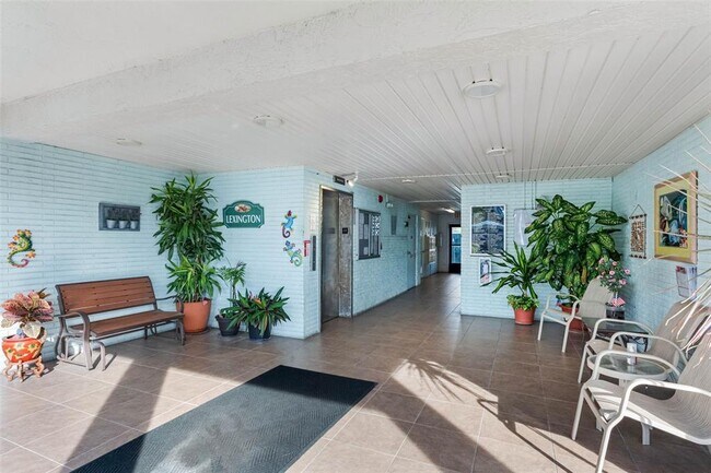 Building Photo - 5970 80th St N