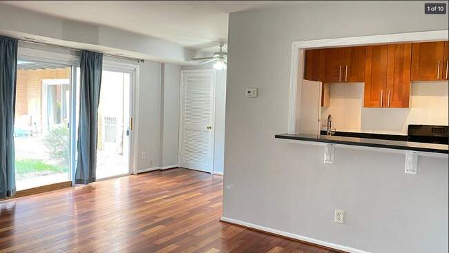 Building Photo - 3404 25th St S