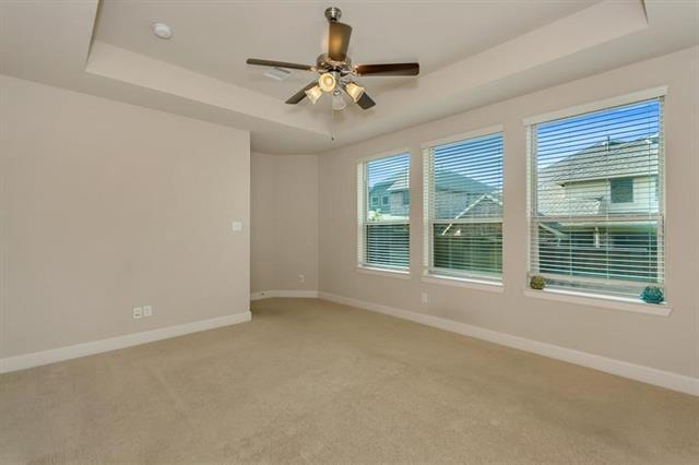 Building Photo - 307 Palacio St
