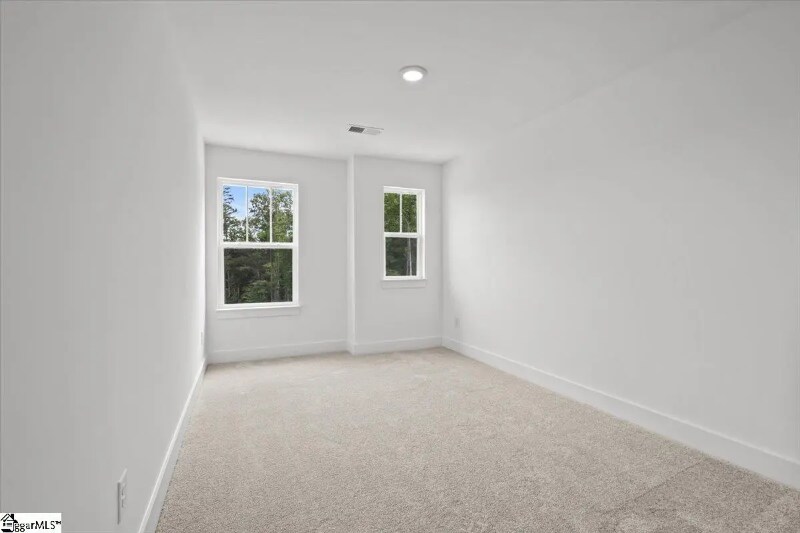 Building Photo - 208 Curhill Ln