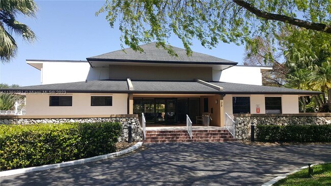 Building Photo - 7727 SW 86th St