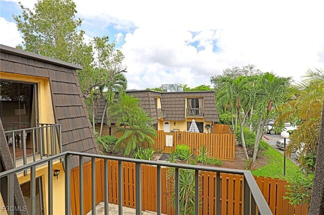 Building Photo - 12351 Woodrose Ct