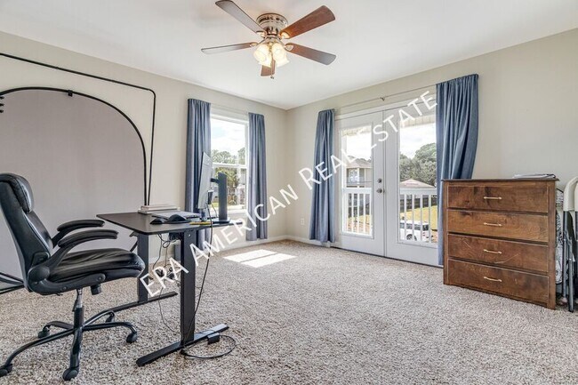 Building Photo - 1725 Union Ave