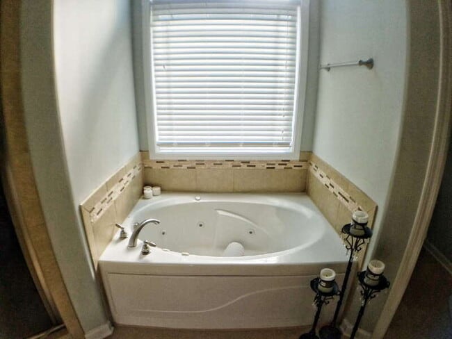 Building Photo - 3145 Randle Brothers Ln