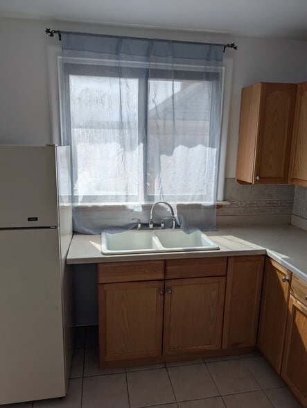 Kit - 18444 Woodingham Dr