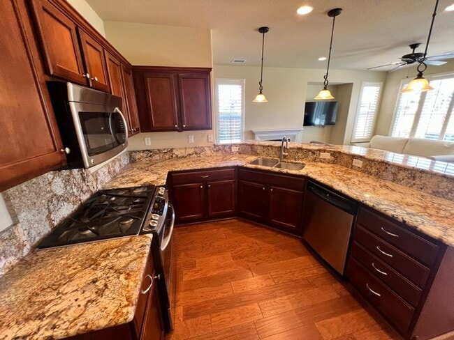 Building Photo - 1180 W Del Webb Pkwy