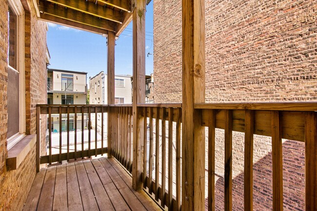 Building Photo - 7730 N Ashland Ave