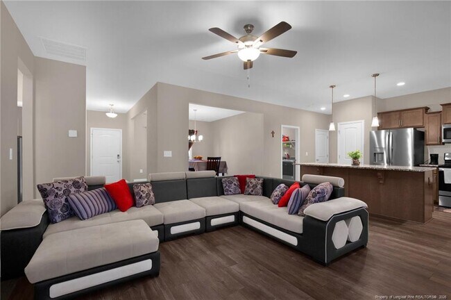 Building Photo - 272 Caldwell St