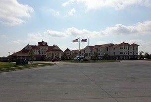 Building Photo - Country Lane Seniors Community