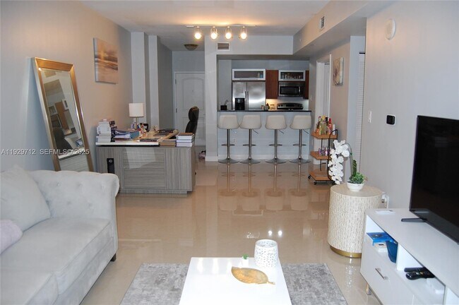 Building Photo - 7350 SW 89th St