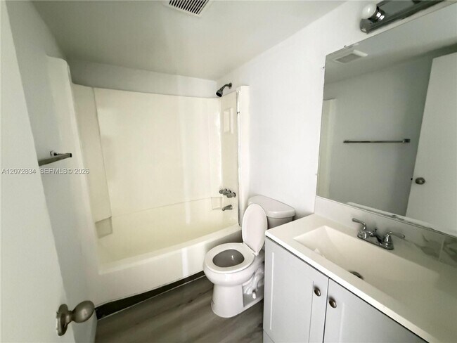 Building Photo - 5090 SW 64th Ave