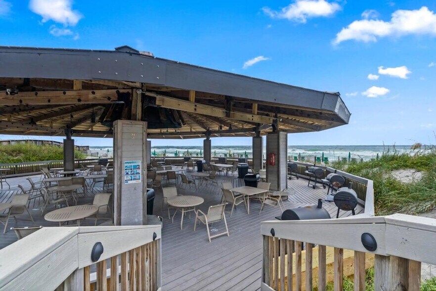 Building Photo - 500 Gulf Shore Dr