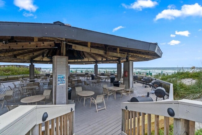 Building Photo - 500 Gulf Shore Dr