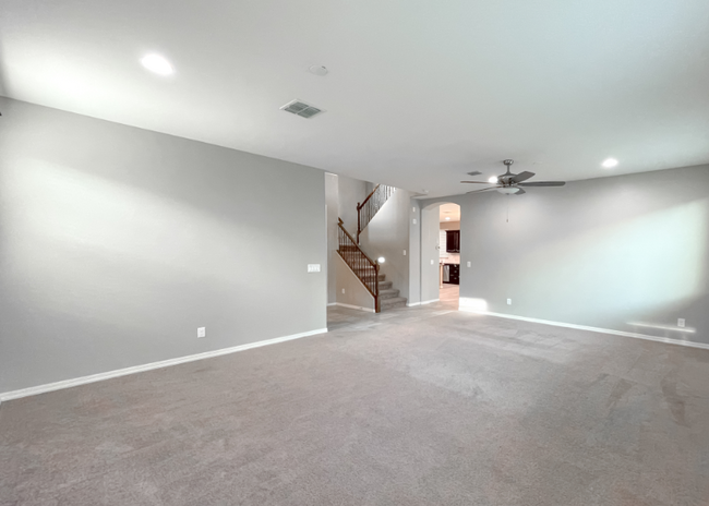 Building Photo - 118 E Canyon Way