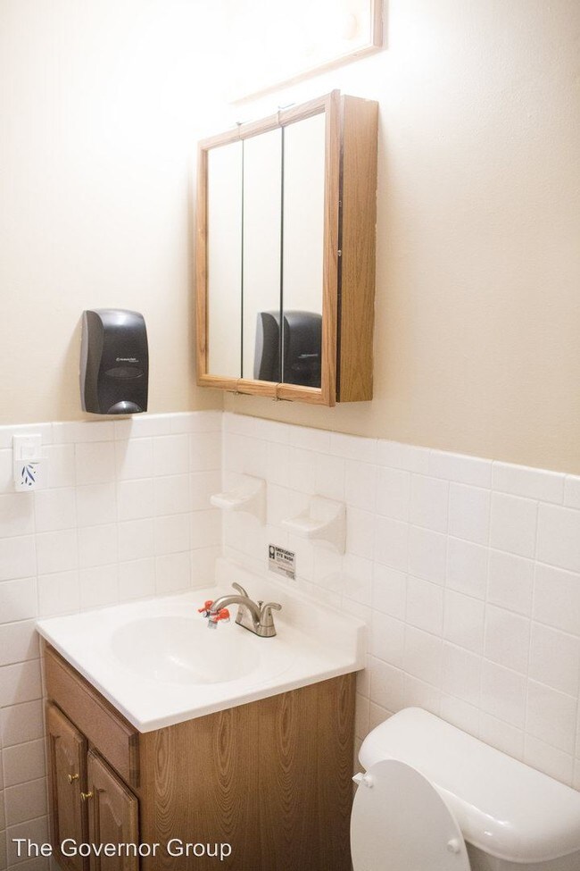 Building Photo - 2046 9th St