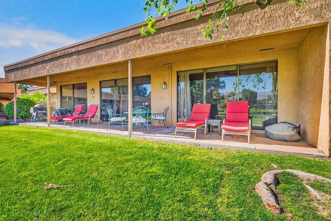 Building Photo - 42430 Adams St