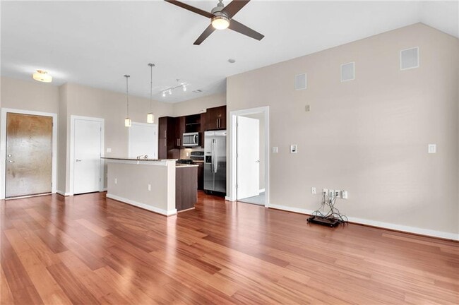 Building Photo - 870 Inman Vlg Pkwy NE