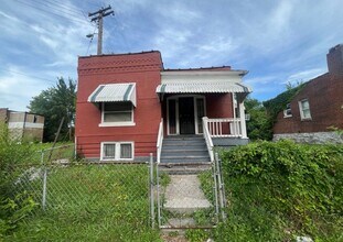 Building Photo - 2810 Norwood Ave