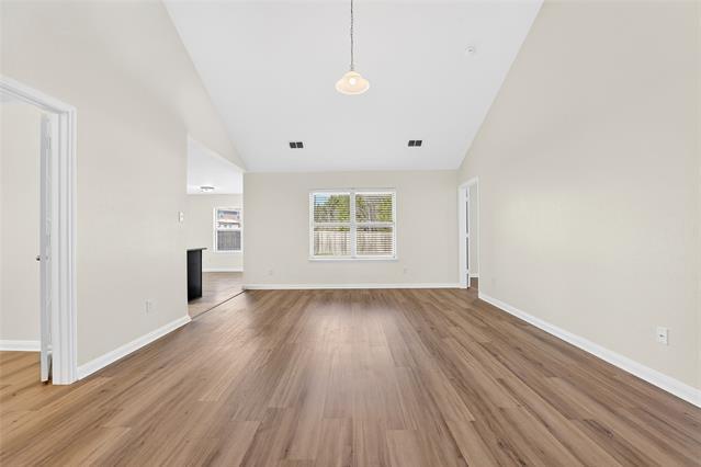 Building Photo - 3115 Elam Dr