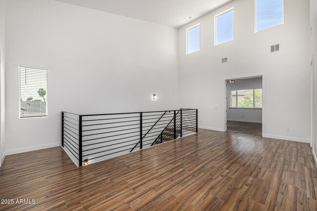 Building Photo - 6610 N 16th St