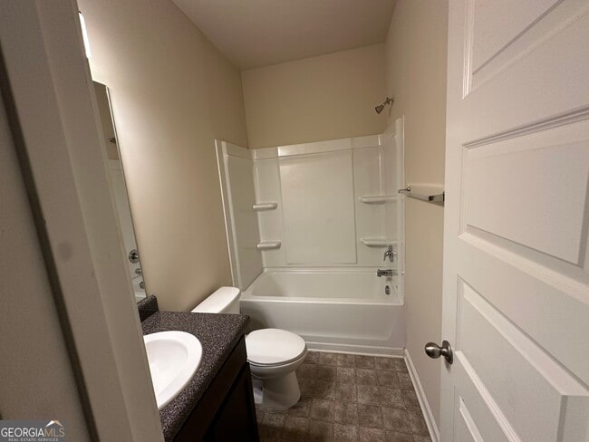 Building Photo - 376 Pernell Dr