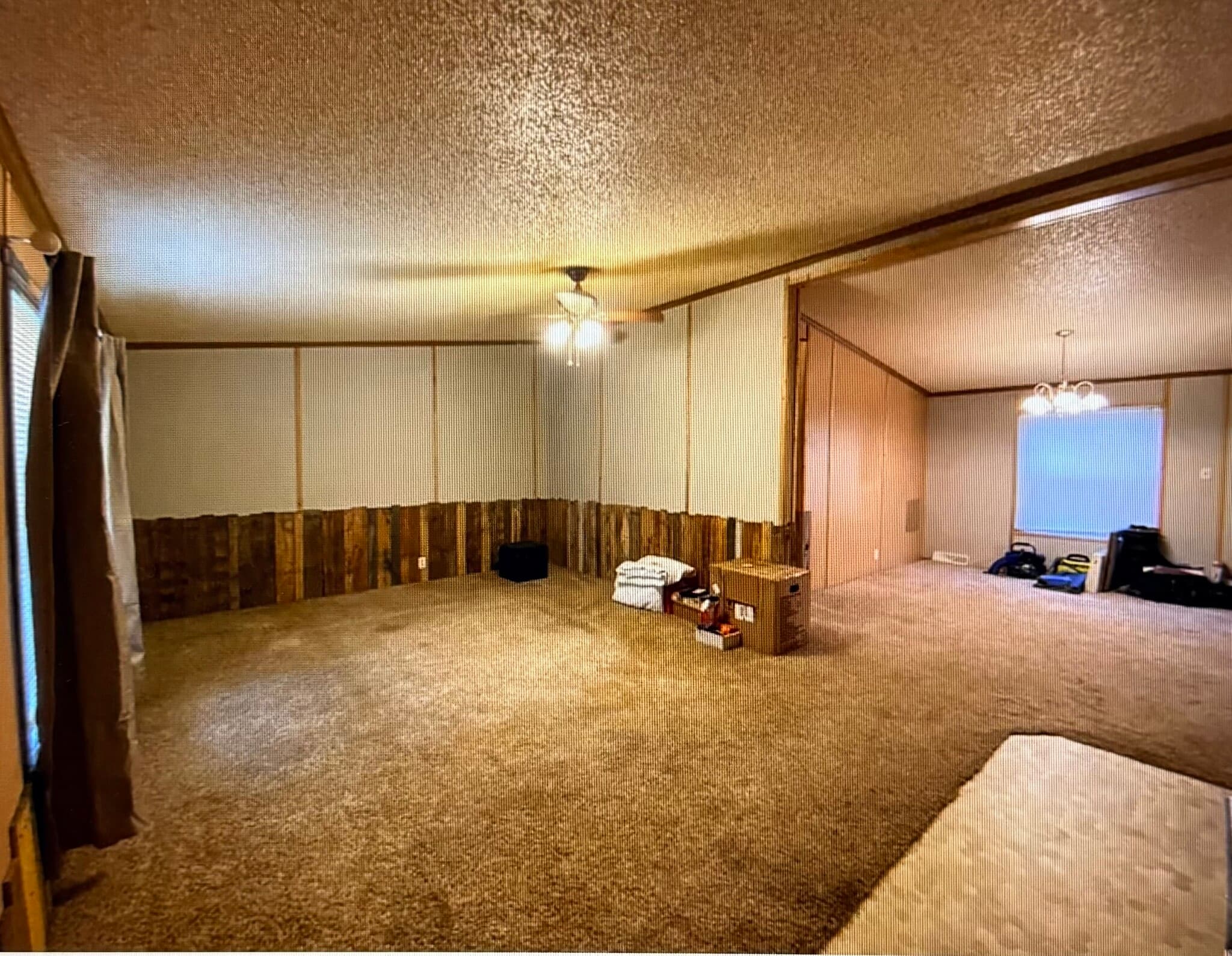 Building Photo - 33 Allen St