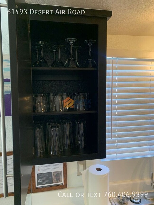 Building Photo - 61493 Desert Air Rd