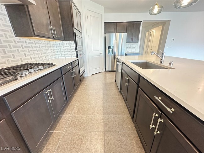 Building Photo - 6532 Corsari Rdg St