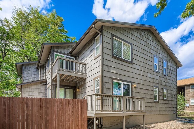 Building Photo - 3585 Arthur Ct
