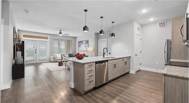 Building Photo - 12601 McCallen Pass