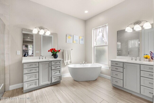 Building Photo - 4065 Negal Cir