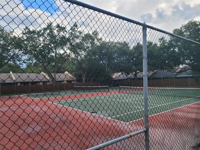 Building Photo - 9871 NW 16th St