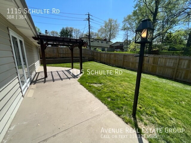 Building Photo - 1115 Schulte Rd