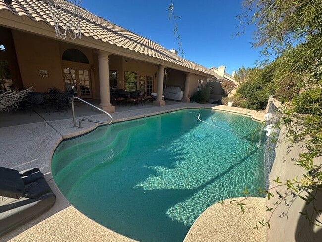 Building Photo - Sonoran Heights Home