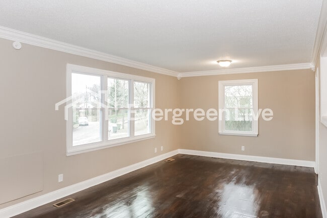 Building Photo - 514 Valley View Terrace SE