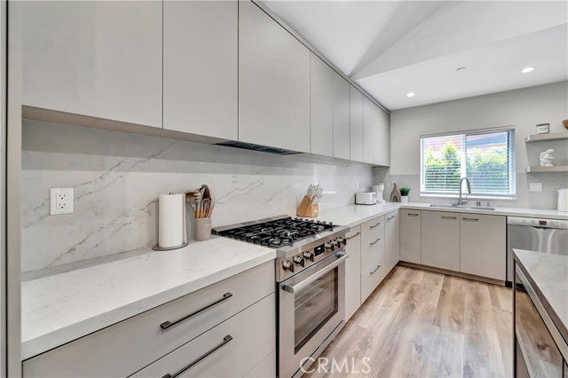 Building Photo - 6743 Colgate Ave