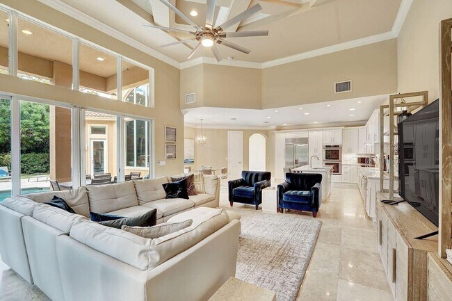 Building Photo - 43 Coconut Ln